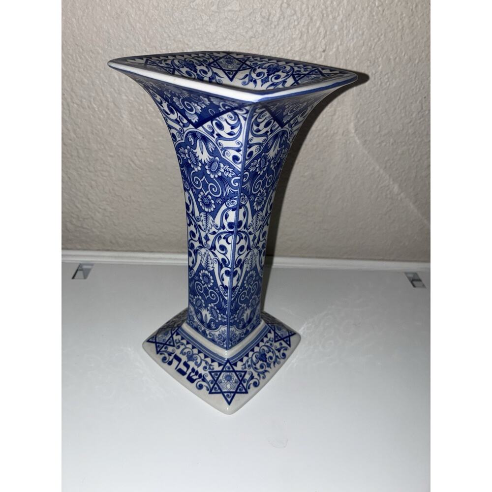 Spode Judaica Sabbath Taper Candle Holder Candlestick Blue and White